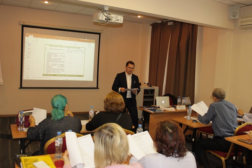 17-18 октября в АНО "ИБТ" состоялся первый в России "профессиональный" семинар по профессиональным рискам.